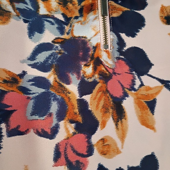 Maurice's Womens Small Pink Floral Sleeveless Sheer Blouse V Neck Summer Casual - Picture 6 of 7